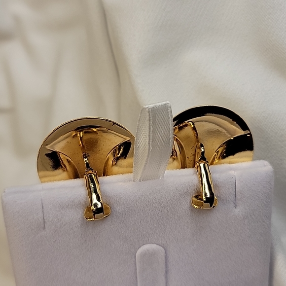 Vintage Gold tone Earrings CLIP-ON Costume Statement Jewelry ✨️ - Picture 7 of 14